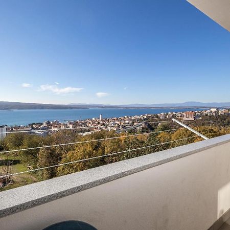 Stunning Apartment In Crikvenica With Wifi Exterior foto