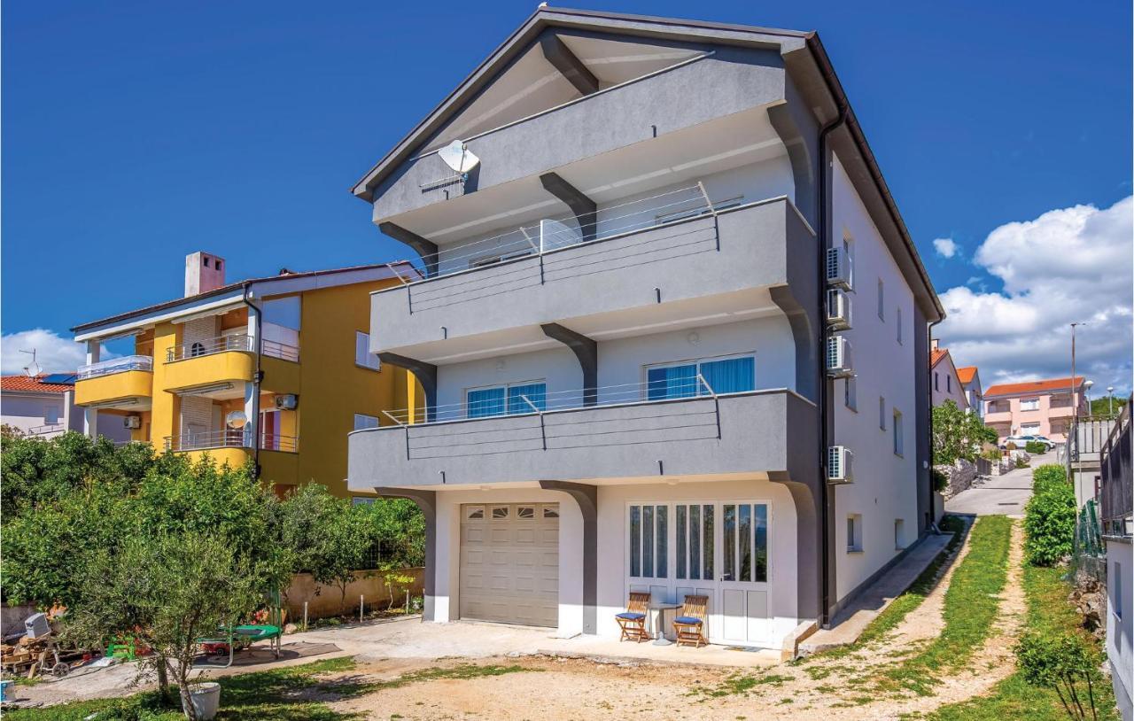 Stunning Apartment In Crikvenica With Wifi Exterior foto