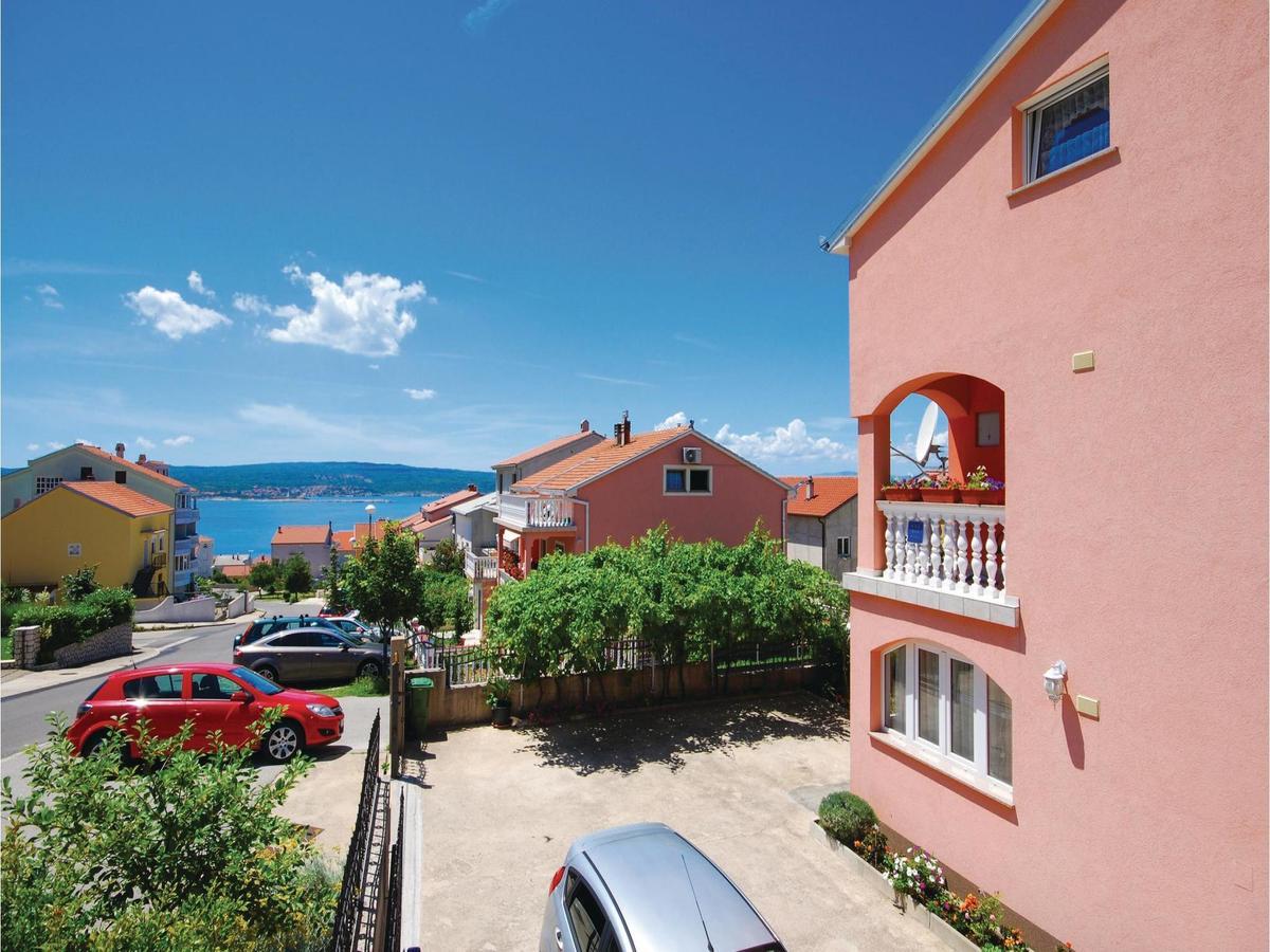 Stunning Apartment In Crikvenica With Wifi Exterior foto